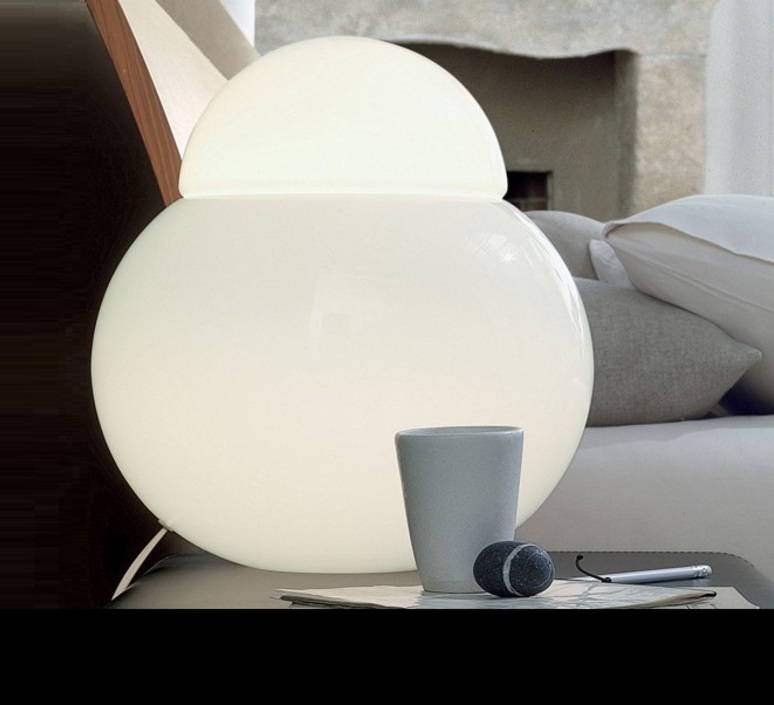 Daruma Table Lamp by Fontana Arte Lamps
